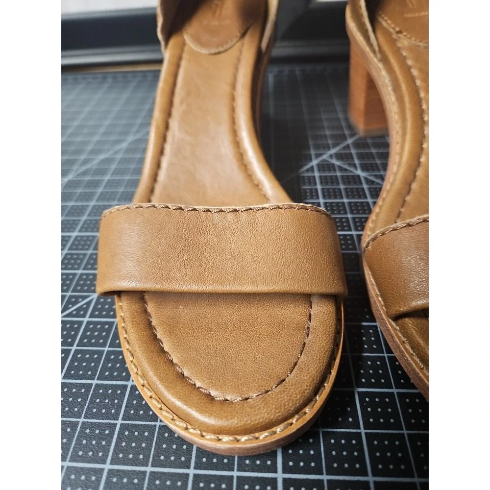 Frye Women's Brielle Back‎ Zip Heeled Sandal, Cognac, women Sz 9.5M